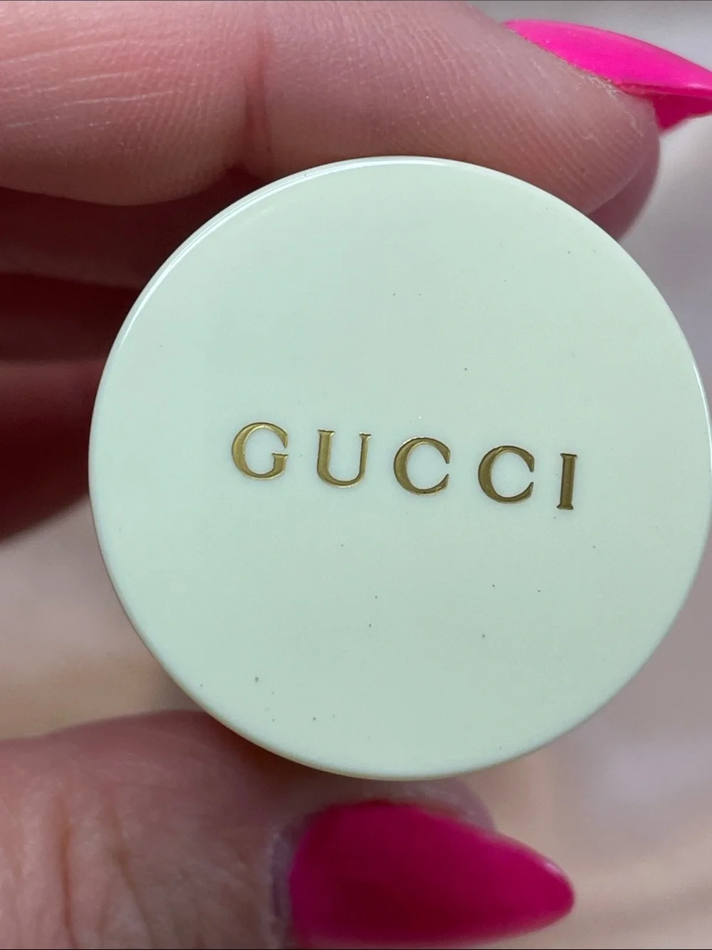 GUCCI 24 Hour Full Coverage Luminous Matte Finish Foundation 230W - NIB $69 MSRP